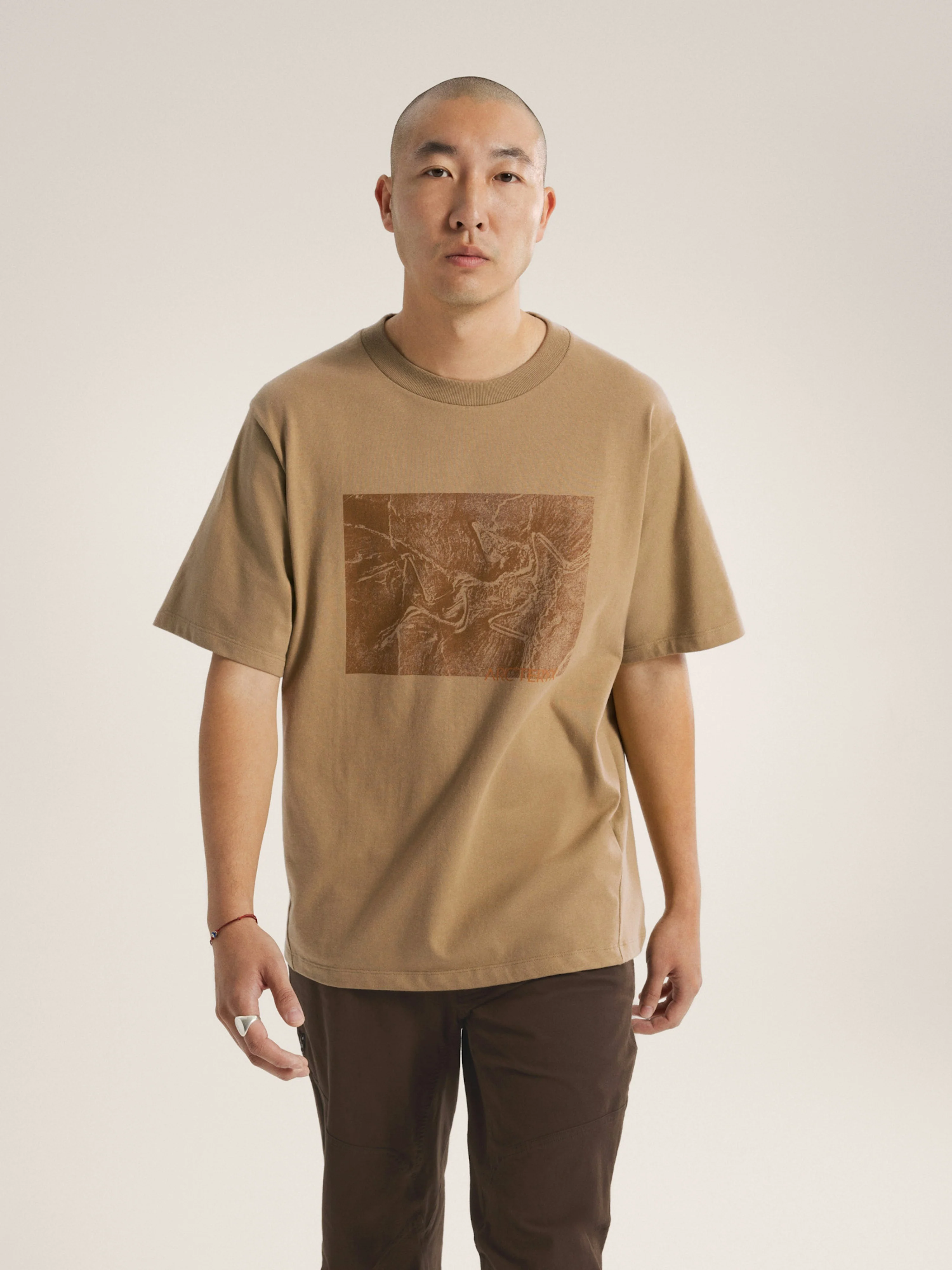 Men's Shirts & Tops